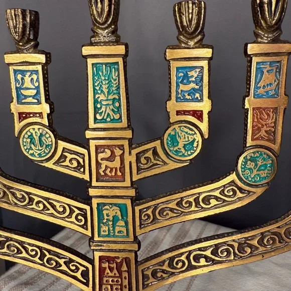 Vintage Brass Menorah Judaica Hanukkah 12 tribes of Israel “HOLY LAND JERUSALEM“ - Picture 3 of 9